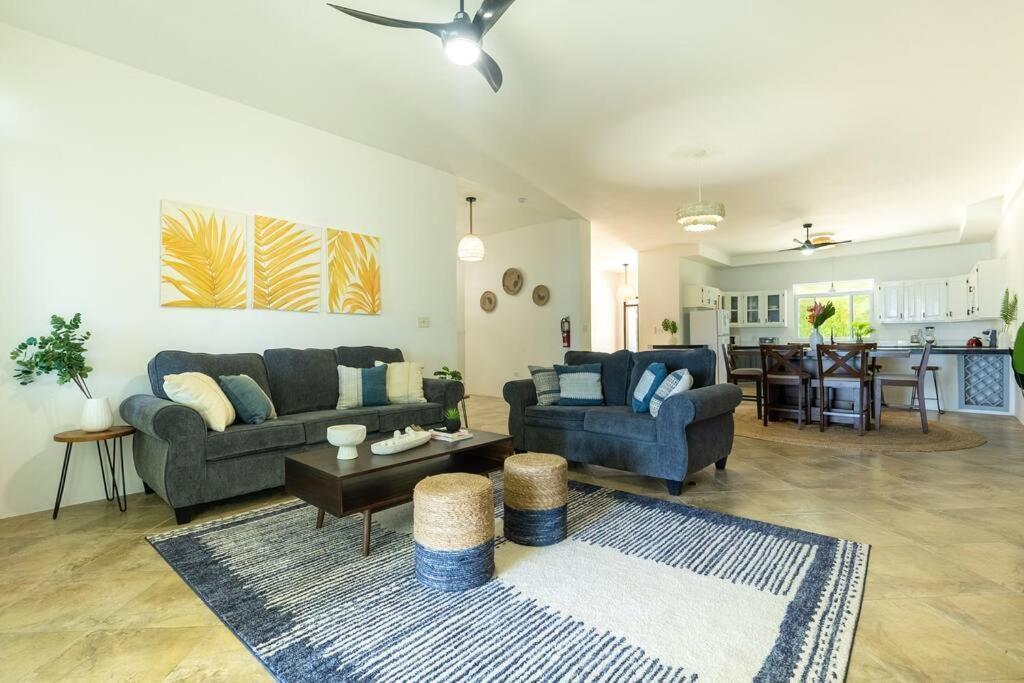 Ivy'S Cove Beach Side Condo - Luxury Villa Whitehouse エクステリア 写真